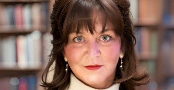 Joann Robertson CMgr FCMI